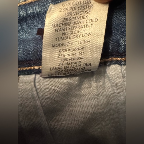 Black Label Crop Jeans C’est Toi Women's Blue Denim Distressed Jeans Size 26 - Picture 16 of 16